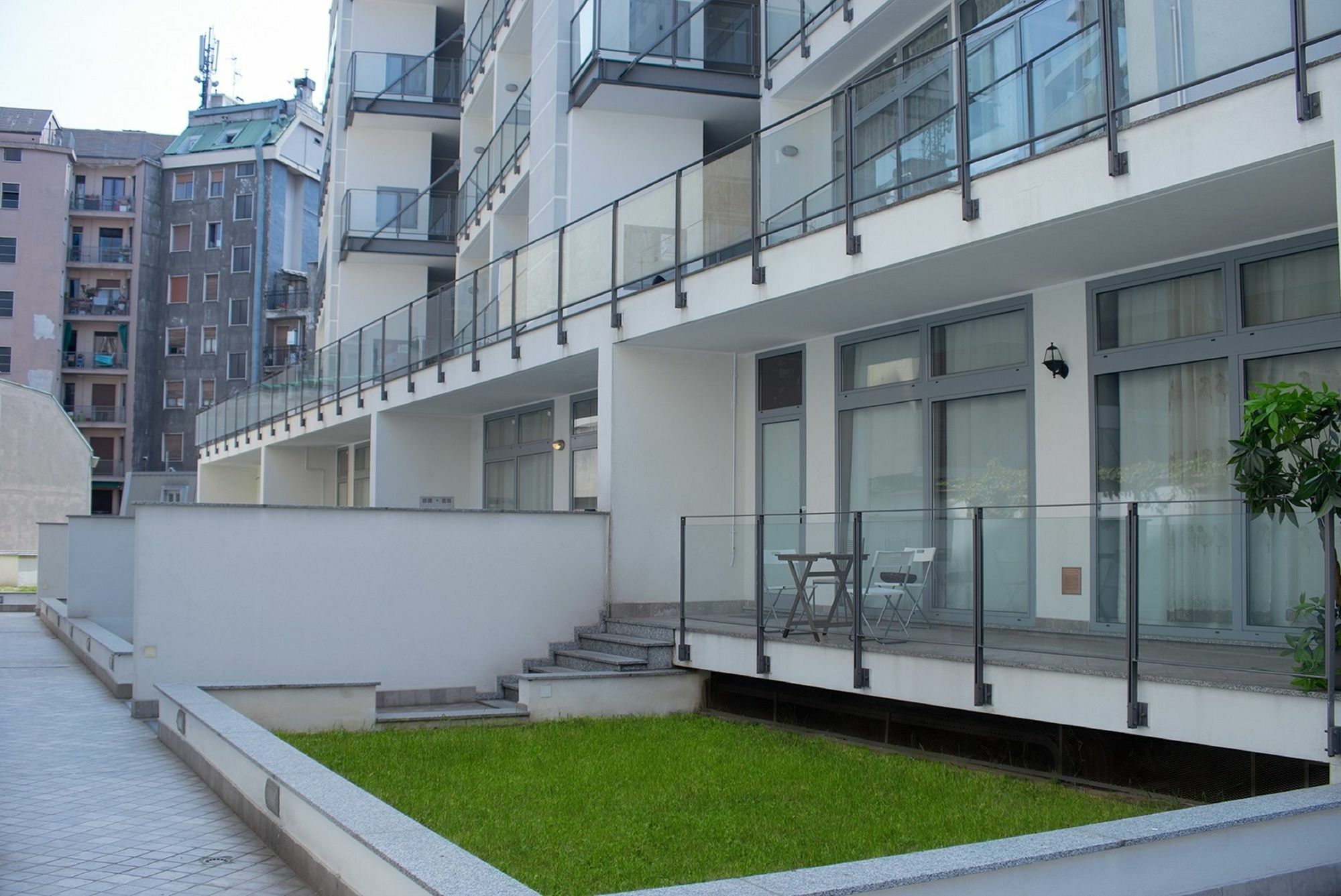 Red Line Apartments Milano Exterior foto