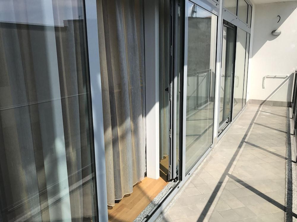 Red Line Apartments Milano Exterior foto